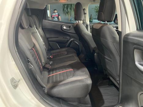 FIAT Toro 1.8 16V 4P FLEX FREEDOM AUTOMÁTICO, Foto 12