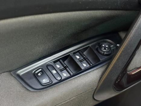 FIAT Toro 1.8 16V 4P FLEX FREEDOM AUTOMÁTICO, Foto 16