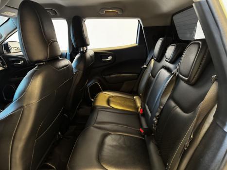 FIAT Toro 2.0 16V 4P VOLCANO 4WD TURBO DIESEL AUTOMÁTICO, Foto 14 FIAT Toro 2.0 16V 4P VOLCANO 4WD TURBO DIESEL AUTOMÁTICO, Foto 14