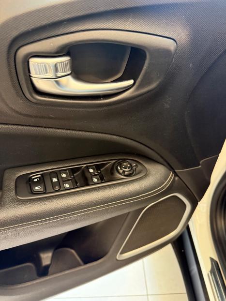 FIAT Toro 2.0 16V 4P VOLCANO 4WD TURBO DIESEL AUTOMTICO, Foto 13