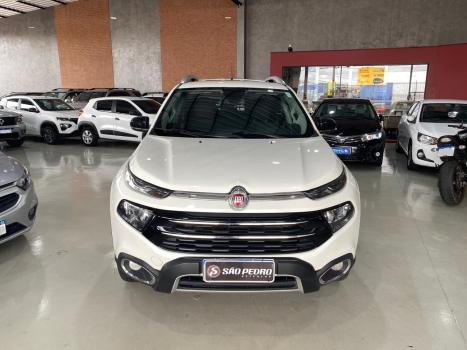 FIAT Toro 2.0 16V 4P VOLCANO 4WD TURBO DIESEL AUTOMTICO, Foto 3
