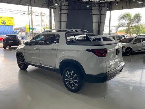 FIAT Toro 2.0 16V 4P VOLCANO 4WD TURBO DIESEL AUTOMTICO, Foto 6