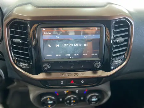 FIAT Toro 2.0 16V 4P VOLCANO 4WD TURBO DIESEL AUTOMTICO, Foto 11