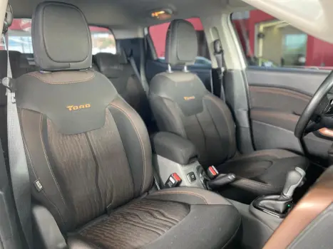 FIAT Toro 2.0 16V 4P VOLCANO 4WD TURBO DIESEL AUTOMTICO, Foto 13