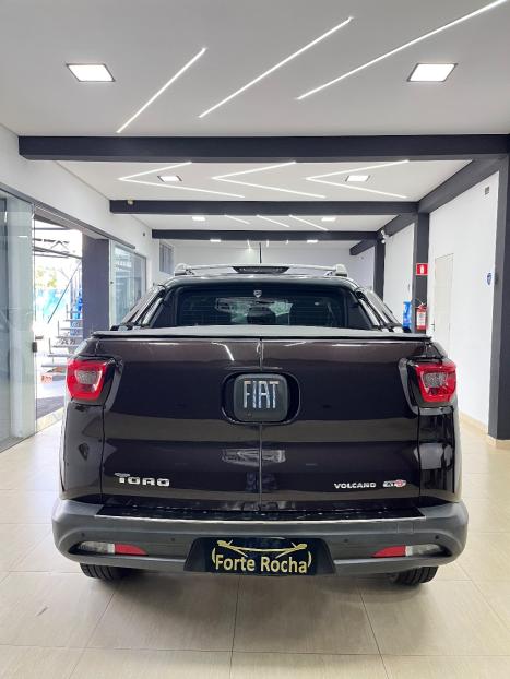 FIAT Toro 2.0 16V 4P VOLCANO 4WD TURBO DIESEL AUTOM�TICO, Foto 8