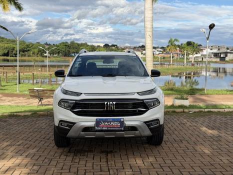 FIAT Toro 2.0 16V 4P VOLCANO 4WD TURBO DIESEL AUTOM�TICO, Foto 2