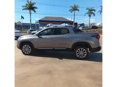 FIAT Toro 2.0 16V 4P VOLCANO 4WD TURBO DIESEL AUTOM�TICO, Foto 8