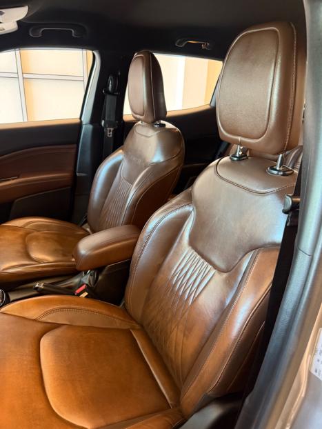 FIAT Toro 2.0 16V 4P 4WD RANCH TURBO DIESEL AUTOM�TICO, Foto 5