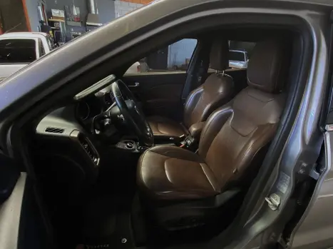 FIAT Toro 2.0 16V 4P 4WD RANCH TURBO DIESEL AUTOM�TICO, Foto 7