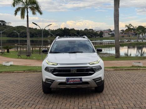 FIAT Toro 2.0 16V 4P VOLCANO 4WD TURBO DIESEL AUTOM�TICO, Foto 2