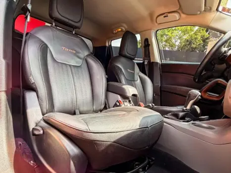 FIAT Toro 2.0 16V 4P VOLCANO 4WD TURBO DIESEL AUTOM�TICO, Foto 12