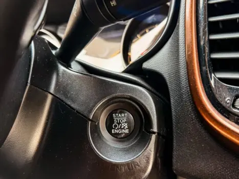 FIAT Toro 2.0 16V 4P VOLCANO 4WD TURBO DIESEL AUTOM�TICO, Foto 22