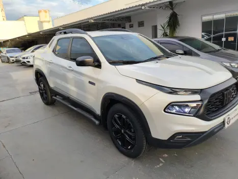 FIAT Toro 2.0 16V 4P 4WD ULTRA TURBO DIESEL AUTOM�TICO, Foto 3