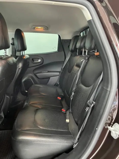 FIAT Toro 2.0 16V 4P VOLCANO 4WD TURBO DIESEL AUTOM�TICO, Foto 4