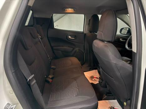 FIAT Toro 2.0 16V 4P 4WD FREEDOM TURBO DIESEL  AUTOM�TICO, Foto 8