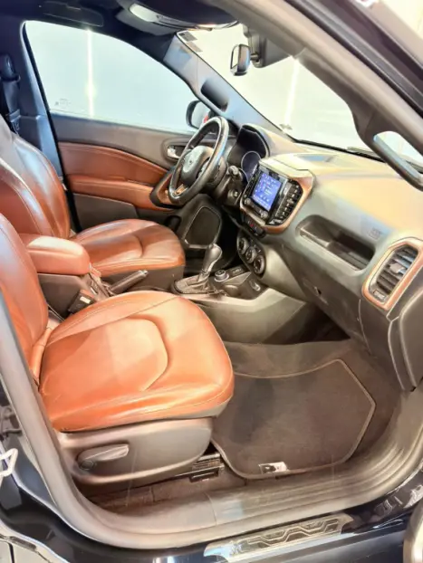 FIAT Toro 2.0 16V 4P 4WD RANCH TURBO DIESEL AUTOM�TICO, Foto 9