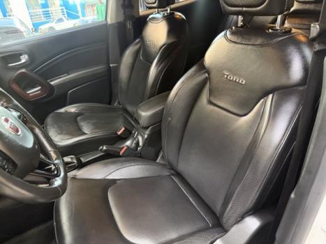 FIAT Toro 2.0 16V 4P 4WD FREEDOM TURBO DIESEL  AUTOM�TICO, Foto 10