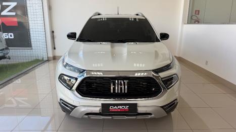 FIAT Toro 2.0 16V 4P VOLCANO 4WD TURBO DIESEL AUTOM�TICO, Foto 2