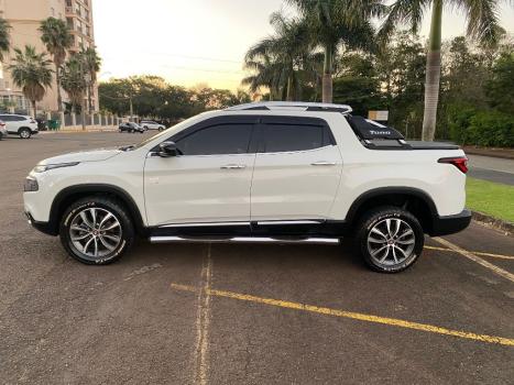 FIAT Toro 2.0 16V 4P VOLCANO 4WD TURBO DIESEL AUTOMÁTICO, Foto 3