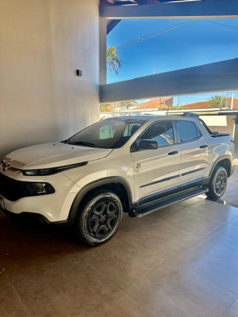 FIAT Toro 2.4 16V 4P FLEX FREEDOM ROAD AUTOM�TICO, Foto 1