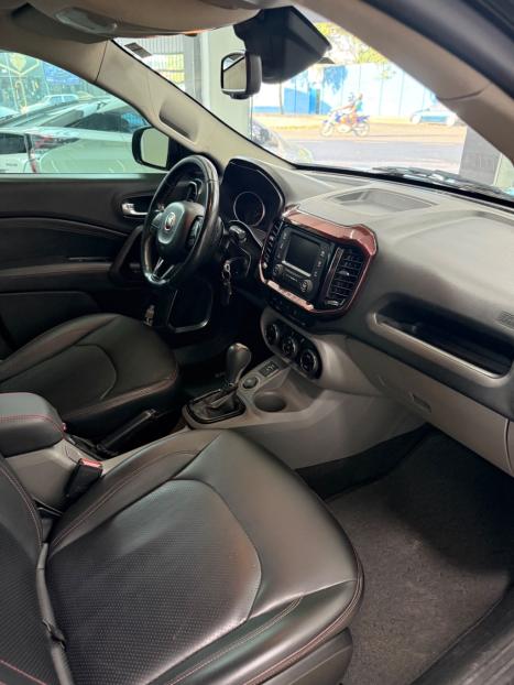 FIAT Toro 2.4 16V 4P BLACKJACK FLEX AUTOM�TICO, Foto 15