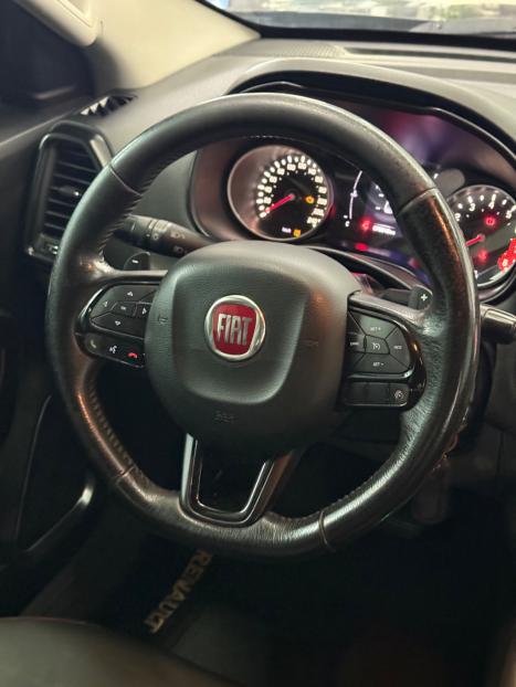 FIAT Toro 2.4 16V 4P BLACKJACK FLEX AUTOM�TICO, Foto 16
