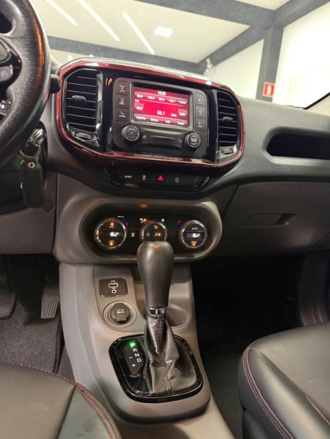 FIAT Toro 2.4 16V 4P BLACKJACK FLEX AUTOM�TICO, Foto 18