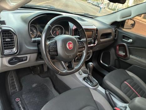 FIAT Toro 2.4 16V 4P FLEX FREEDOM ROAD AUTOM�TICO, Foto 4