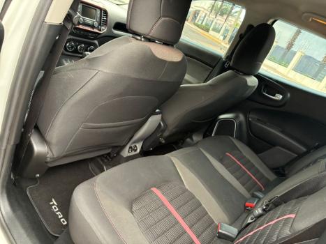 FIAT Toro 2.4 16V 4P FREEDOM MULTIAIR FLEX AUTOM�TICO, Foto 6