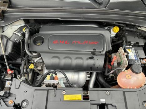 FIAT Toro 2.4 16V 4P FREEDOM MULTIAIR FLEX AUTOM�TICO, Foto 9