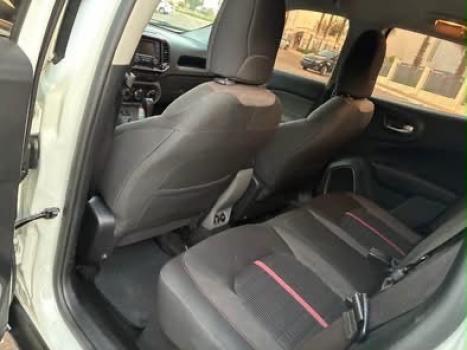 FIAT Toro 2.4 16V 4P FLEX FREEDOM ROAD AUTOM�TICO, Foto 10