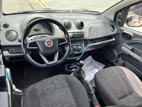 FIAT Uno 1.0 4P FLEX EVO VIVACE CELEBRATION, Foto 5