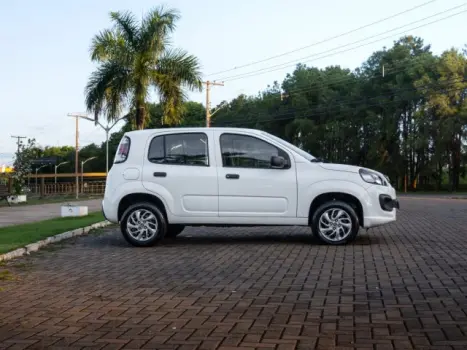 FIAT Uno 1.0 4P FLEX EVO ATTRACTIVE, Foto 4