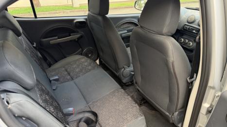 FIAT Uno 1.0 4P FLEX EVO VIVACE CELEBRATION, Foto 6