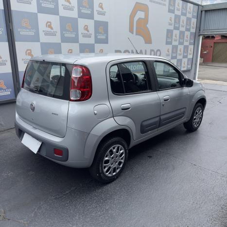 FIAT Uno 1.0 4P FLEX EVO VIVACE CELEBRATION, Foto 4