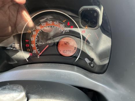 FIAT Uno 1.0 4P FLEX EVO VIVACE CELEBRATION, Foto 5