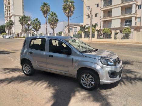 FIAT Uno 1.0 4P FLEX ATTRACTIVE, Foto 1