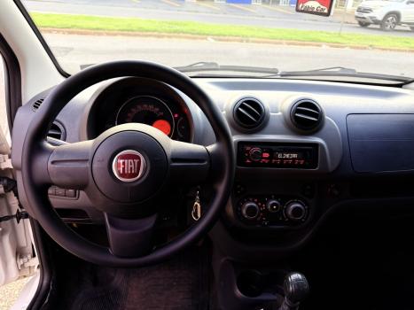 FIAT Uno 1.0 4P FLEX EVO VIVACE CELEBRATION, Foto 9