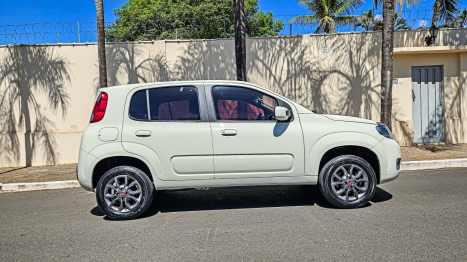 FIAT Uno 1.0 4P FLEX VIVACE EVO, Foto 4