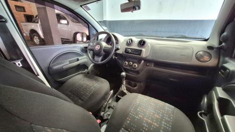 FIAT Uno 1.0 4P FLEX EVO VIVACE CELEBRATION, Foto 7