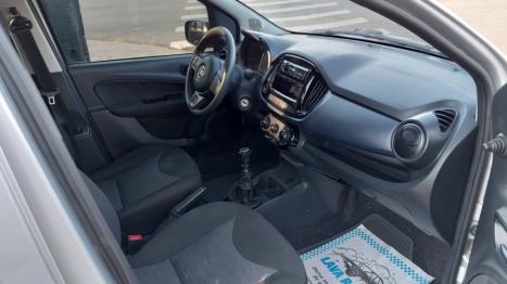FIAT Uno 1.0 FLEX EVO ATTRACTIVE, Foto 2