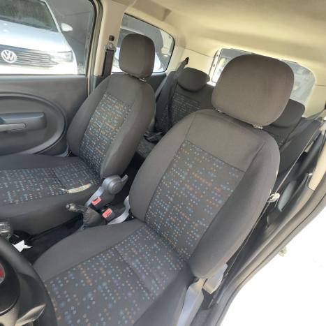 FIAT Uno 1.0 FLEX VIVACE, Foto 8