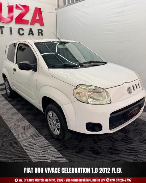 FIAT Uno 1.0 FLEX VIVACE CELEBRATION, Foto 2