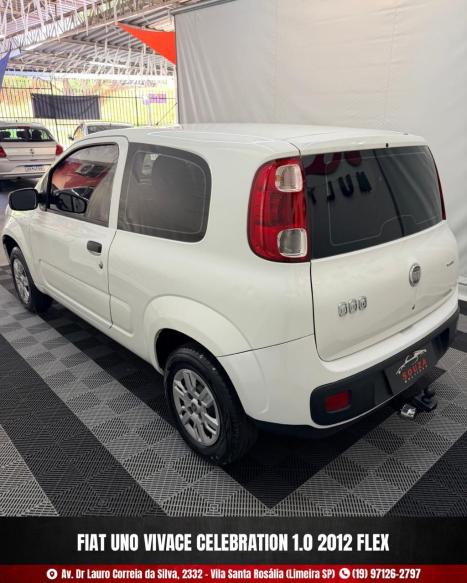 FIAT Uno 1.0 FLEX VIVACE CELEBRATION, Foto 4