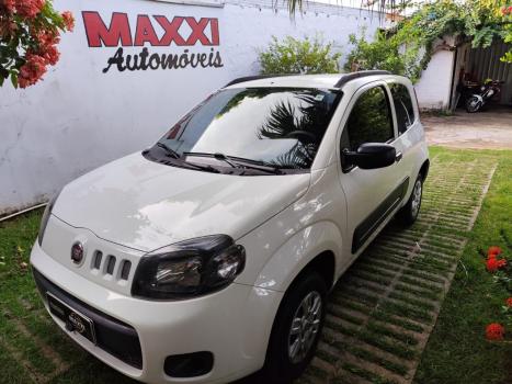 FIAT Uno 1.0 FLEX VIVACE, Foto 1
