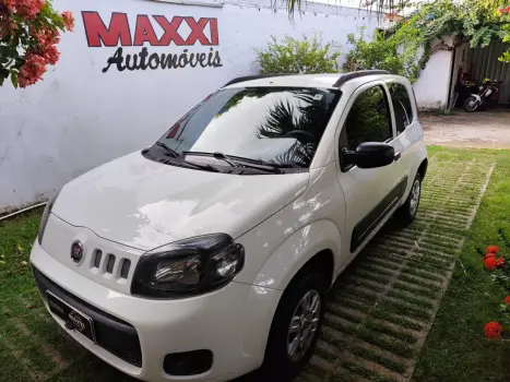 FIAT Uno 1.0 FLEX VIVACE, Foto 1