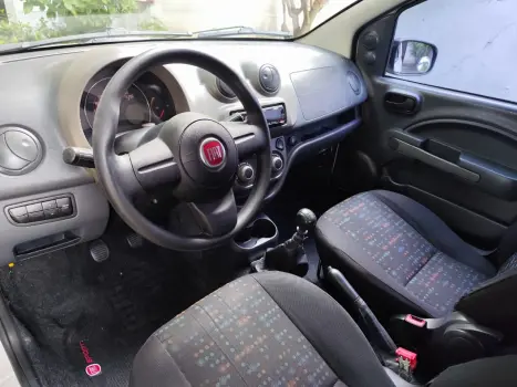 FIAT Uno 1.0 FLEX VIVACE, Foto 2