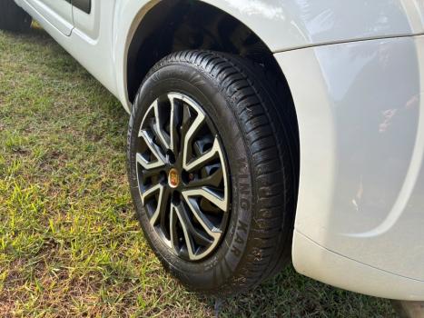 FIAT Uno 1.0 FLEX VIVACE, Foto 7