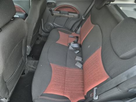 FIAT Uno 1.4 4P FLEX SPORTING, Foto 10 FIAT Uno 1.4 4P FLEX SPORTING, Foto 10