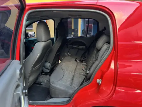 FIAT Uno 1.4 4P FLEX ATTRACTIVE, Foto 6